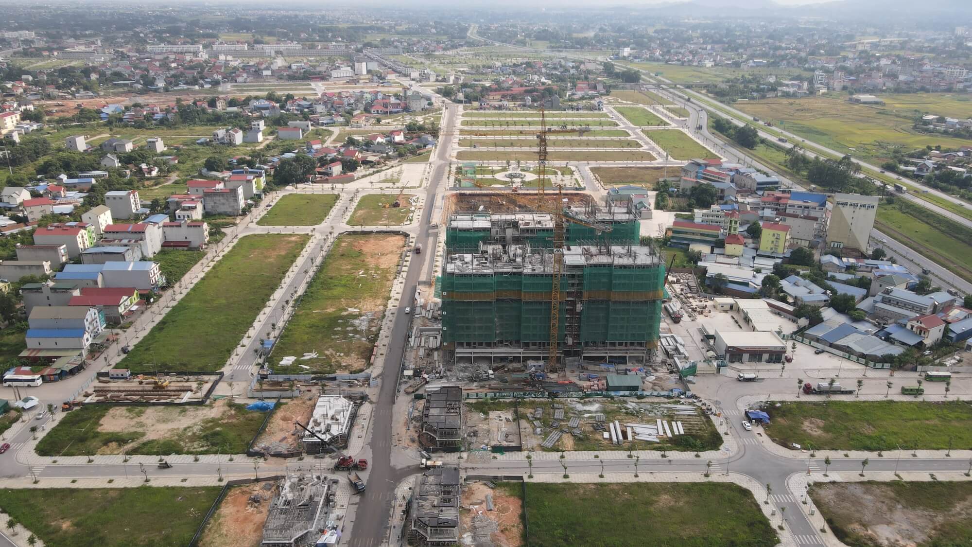 tiến độ dự án yên bình complex