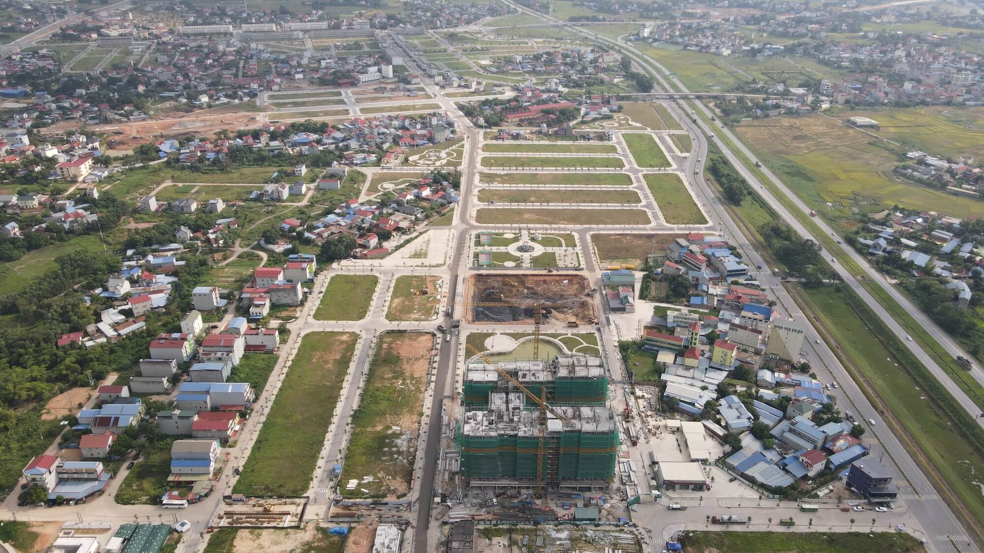 tiến độ dự án yên bình complex